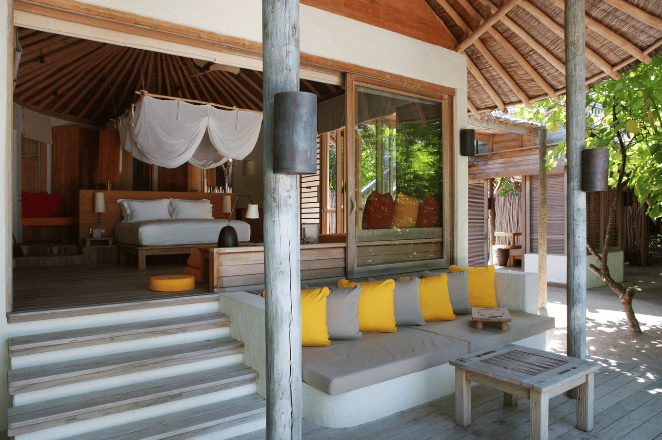Lagoon Beach Villa with Pool · One bedroom · lagoon beach